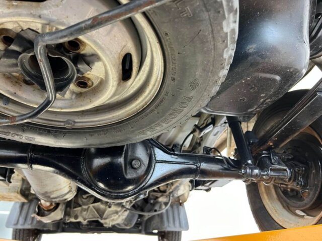 1994 MITSUBISHI MINICAB TRUCK