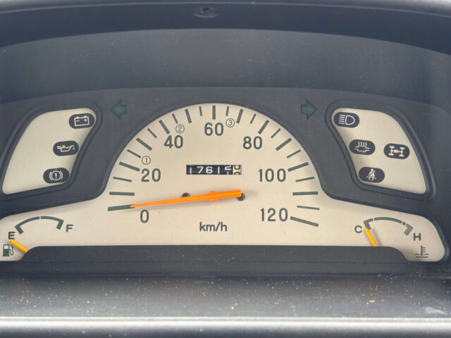 1991 MITSUBISHI MINICAB DUMP