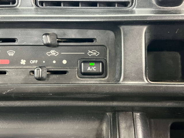 1999 DAIHATSU HIJET TRUCK