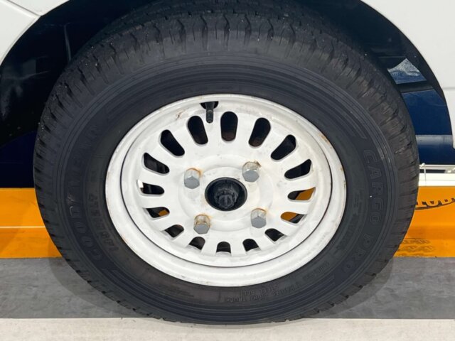 1992 MITSUBISHI MINICAB TRUCK