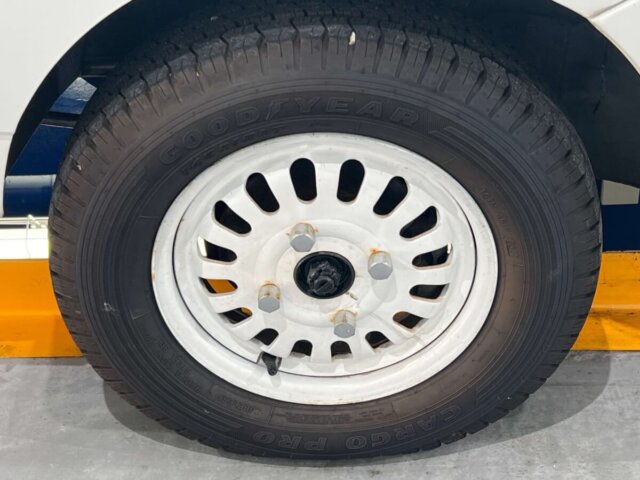 1992 MITSUBISHI MINICAB TRUCK