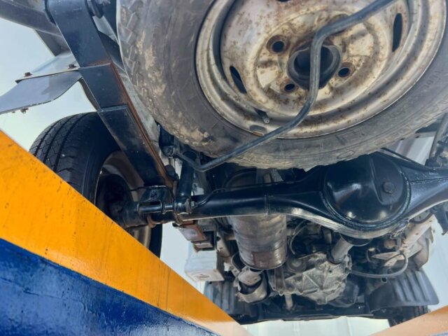 1992 MITSUBISHI MINICAB TRUCK