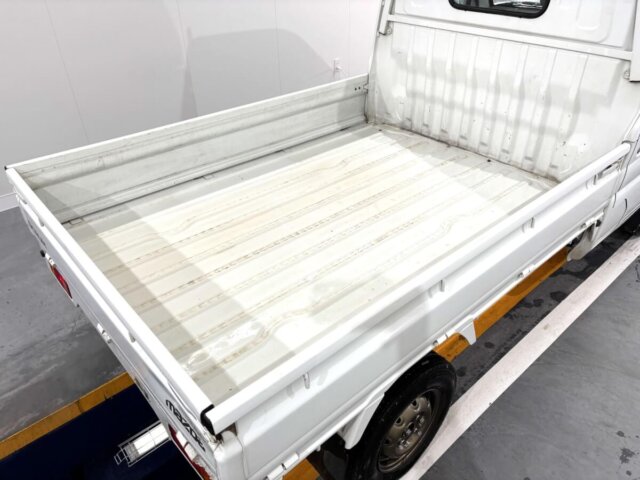 2000 MAZDA SCRUM TRUCK