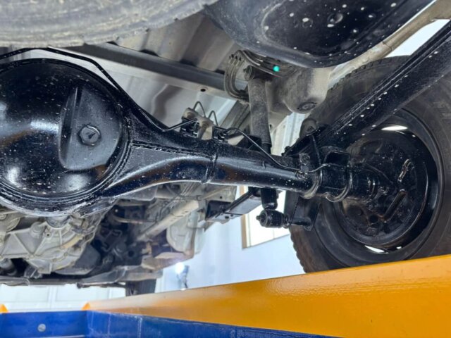 2000 MITSUBISHI MINICAB TRUCK