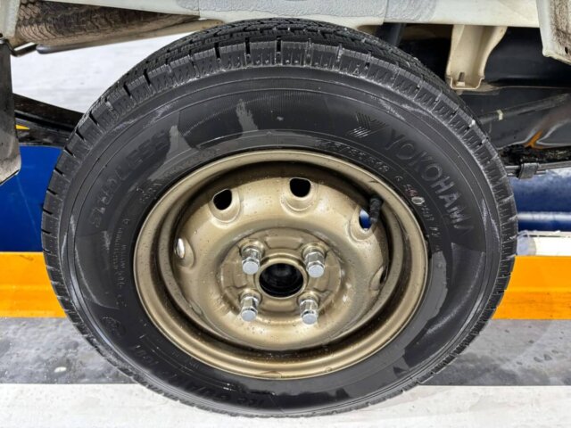 2000 MAZDA SCRUM TRUCK