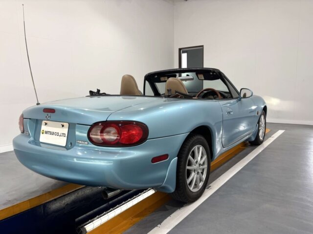 2000 MAZDA ROADSTER