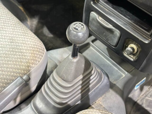 2000 DAIHATSU HIJET TRUCK