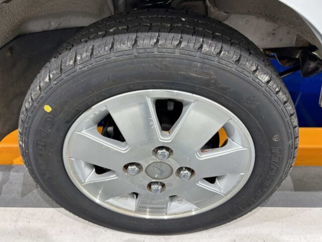 2000 DAIHATSU HIJET TRUCK