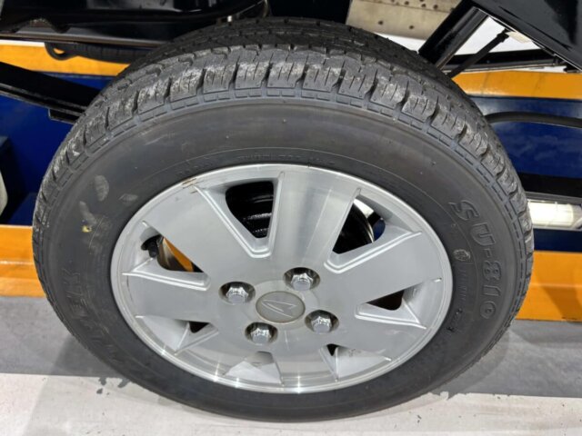 2000 DAIHATSU HIJET TRUCK