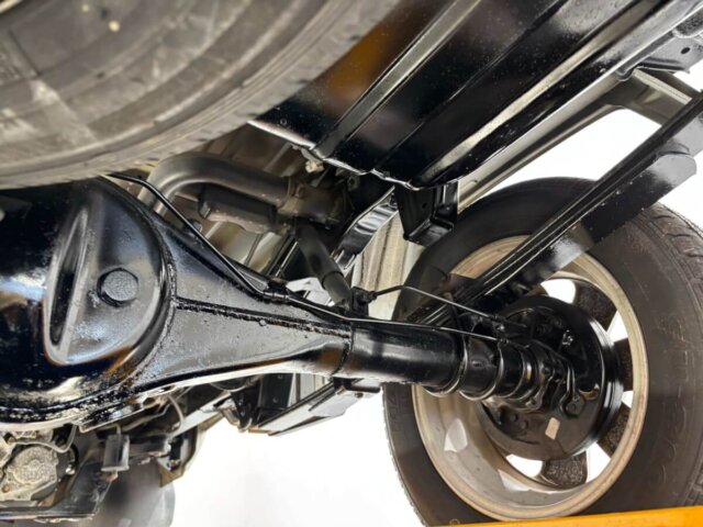 2000 DAIHATSU HIJET TRUCK