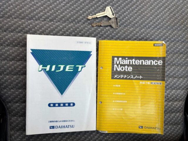 2000 DAIHATSU HIJET TRUCK