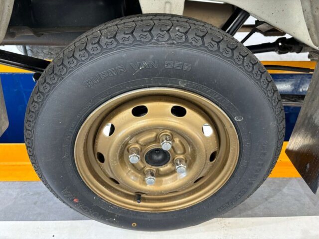 1999 DAIHATSU HIJET TRUCK