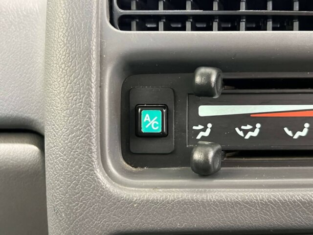 1996 SUBARU SAMBAR VAN