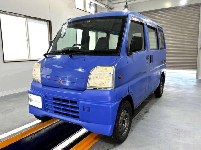 1999 MITSUBISHI MINICAB VAN