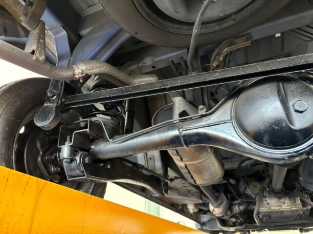 1999 MITSUBISHI MINICAB VAN