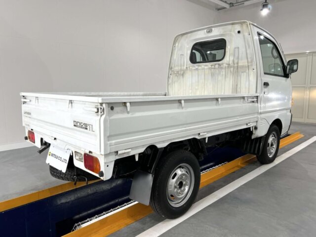 1996 MITSUBISHI MINICAB TRUCK