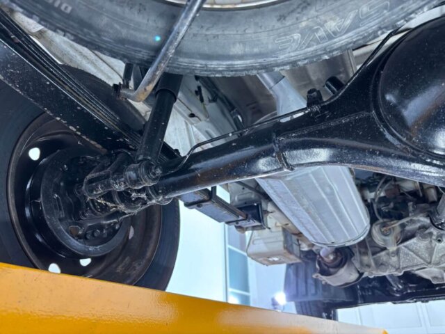 1998 MITSUBISHI MINICAB TRUCK