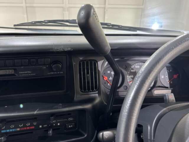 1999 DAIHATSU HIJET VAN