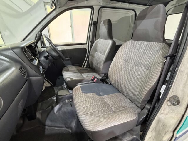 1999 DAIHATSU HIJET VAN