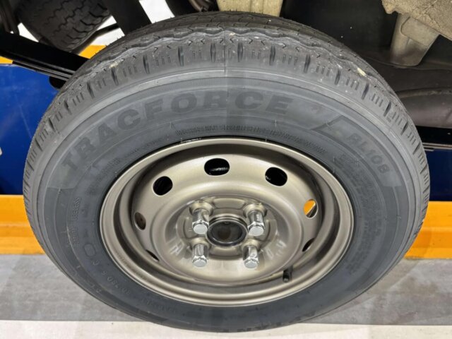 1999 DAIHATSU HIJET VAN