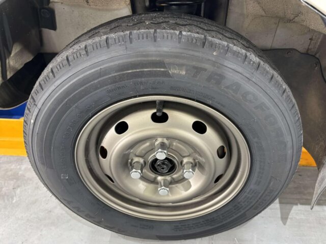 1999 DAIHATSU HIJET VAN