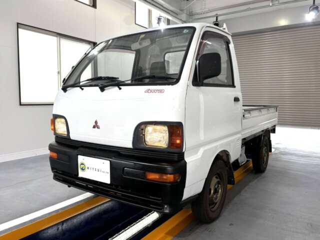 1994 MITSUBISHI MINICAB TRUCK