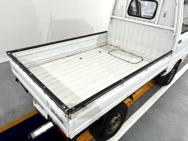 1994 MITSUBISHI MINICAB TRUCK