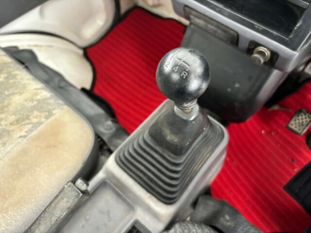 1994 MITSUBISHI MINICAB TRUCK