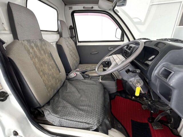 1994 MITSUBISHI MINICAB TRUCK