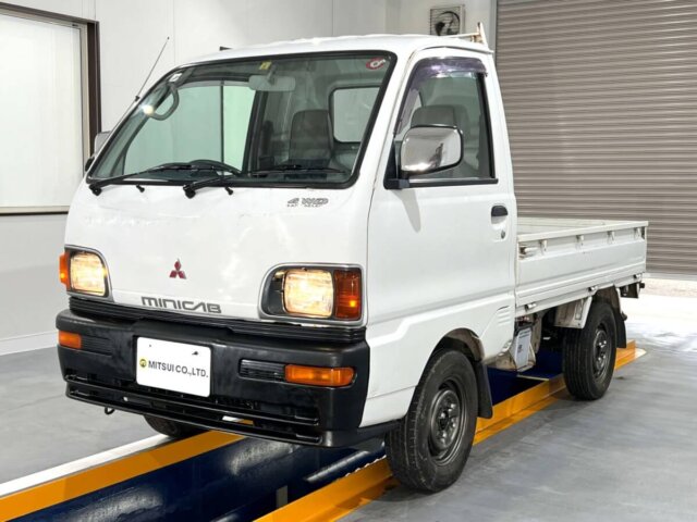 1997 MITSUBISHI MINICAB TRUCK