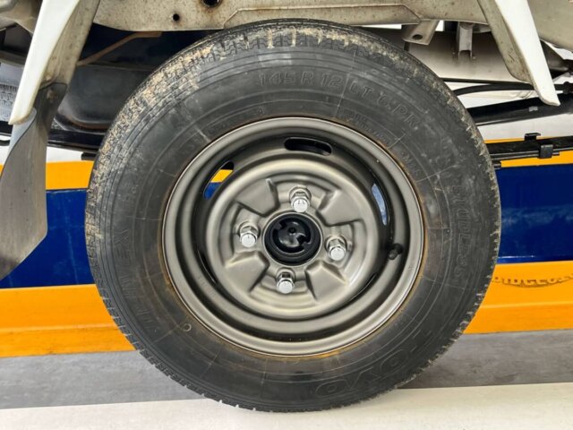 1997 MITSUBISHI MINICAB TRUCK