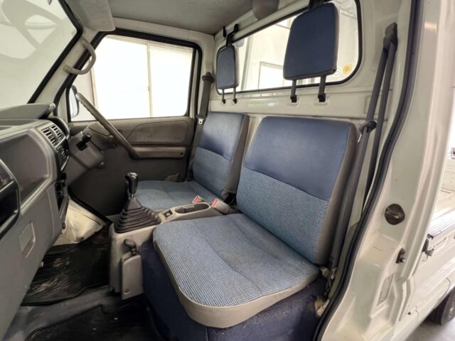 1999 MITSUBISHI MINICAB TRUCK