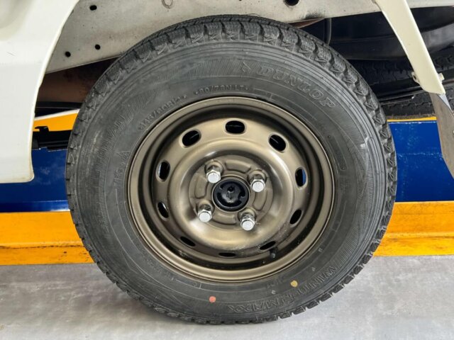 1999 MITSUBISHI MINICAB TRUCK