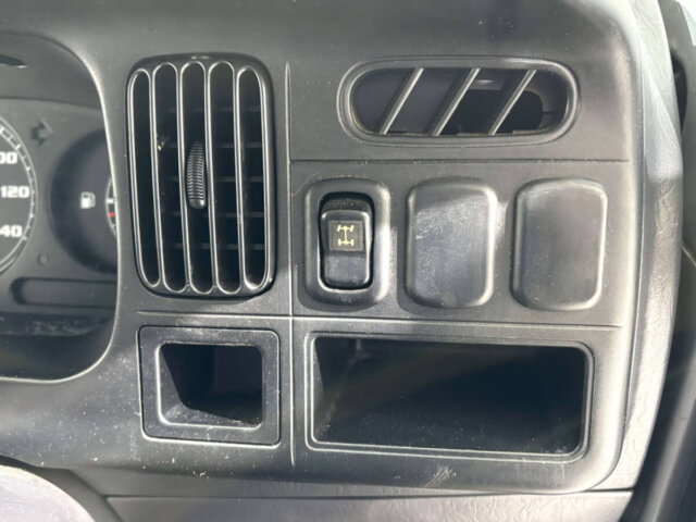 2000 DAIHATSU, HIJET CARGO HIJET VAN