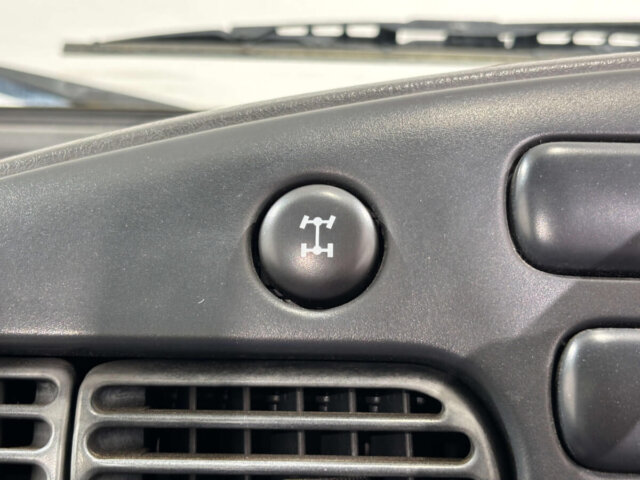 1998 DAIHATSU HIJET TRUCK