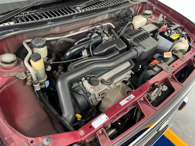 2000 DAIHATSU MIRA GINO