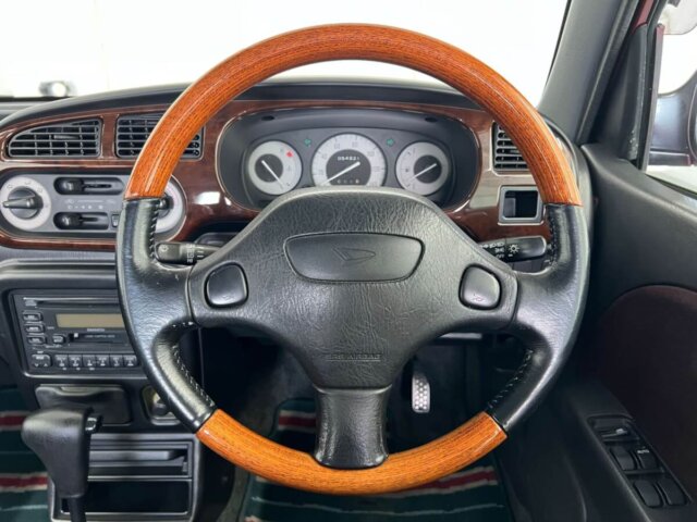 2000 DAIHATSU MIRA GINO