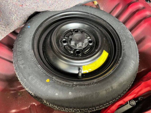 2000 DAIHATSU MIRA GINO