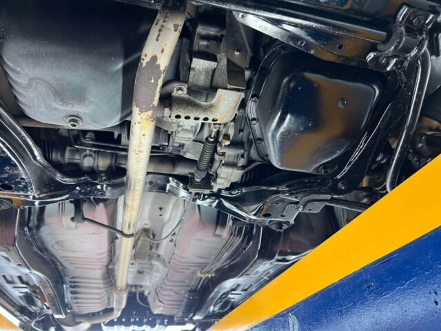 2000 DAIHATSU MIRA GINO