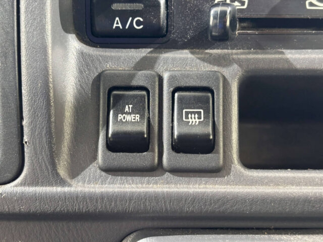 2000 SUBARU SAMBAR VAN