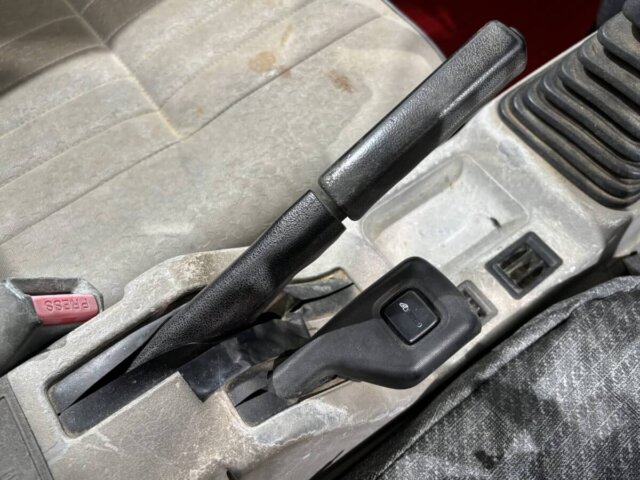 1992 MITSUBISHI MINICAB TRUCK