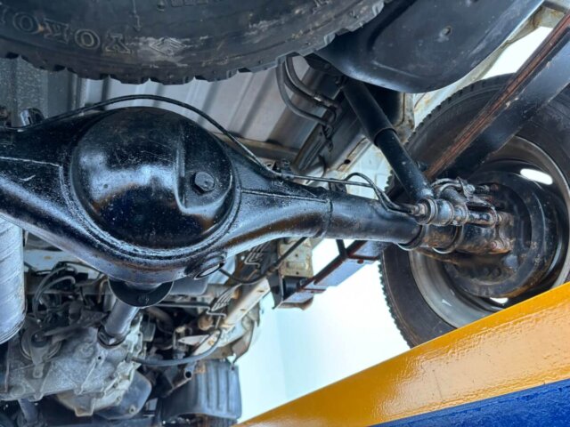 1992 MITSUBISHI MINICAB TRUCK