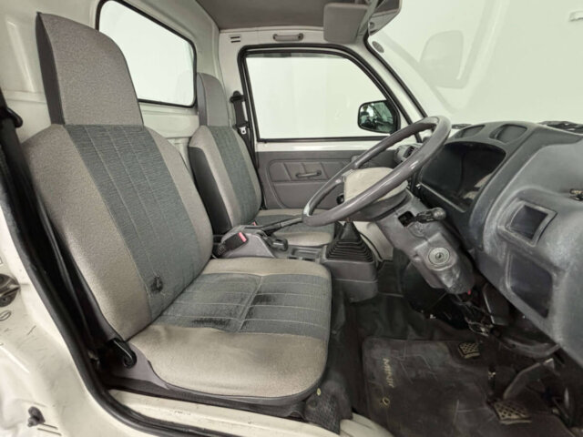 1998 MITSUBISHI MINICAB TRUCK