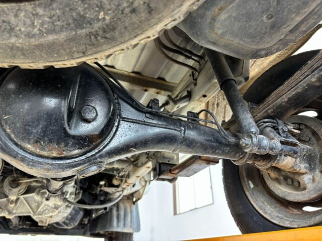 1998 MITSUBISHI MINICAB TRUCK