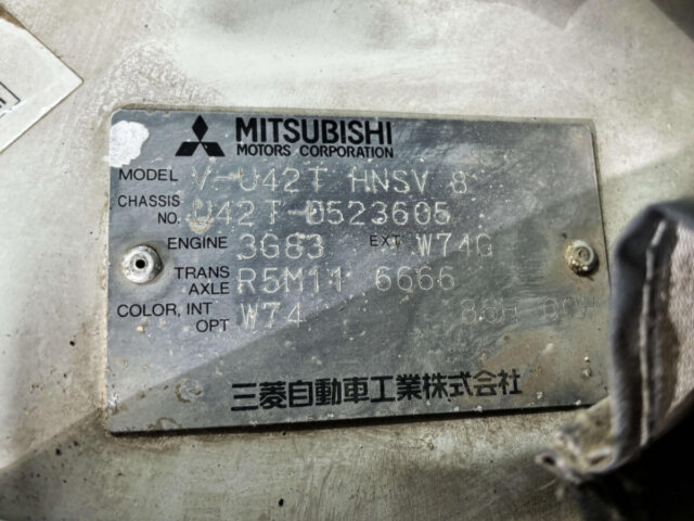 1998 MITSUBISHI MINICAB TRUCK