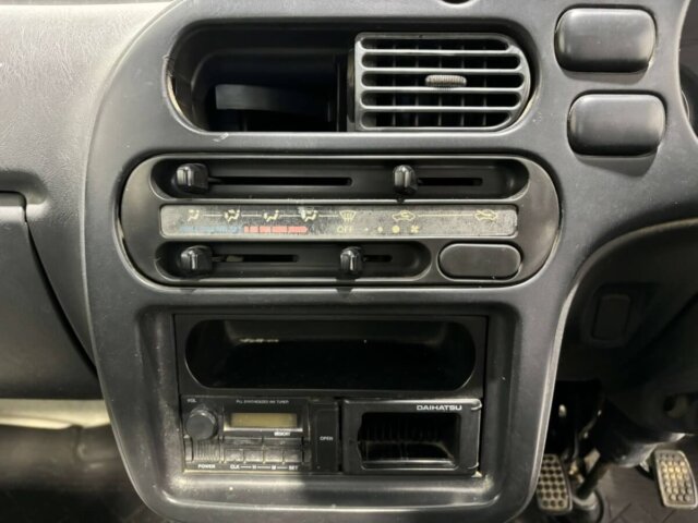 1998 DAIHATSU HIJET TRUCK