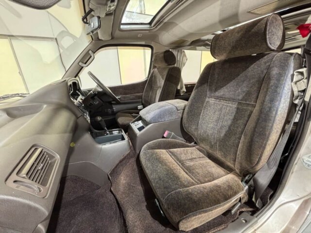 1995 TOYOTA HIACE WAGON