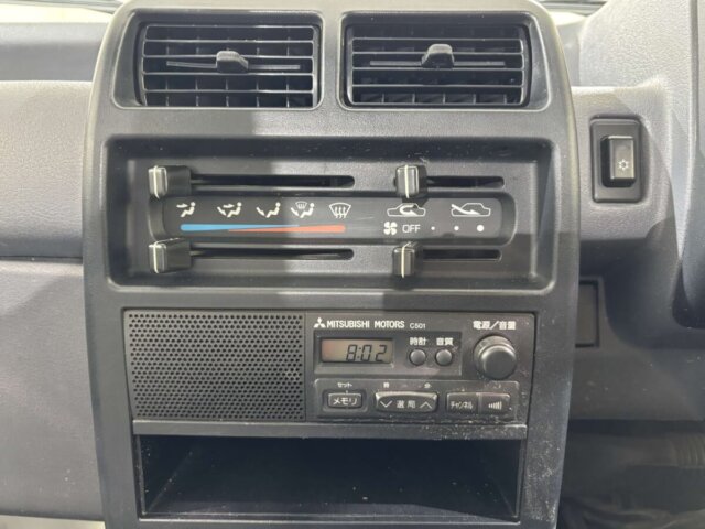 1997 MITSUBISHI MINICAB TRUCK