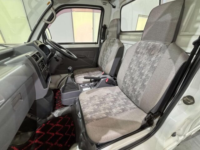 1997 MITSUBISHI MINICAB TRUCK