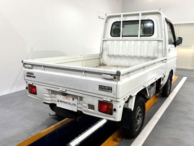 2000 DAIHATSU HIJET TRUCK